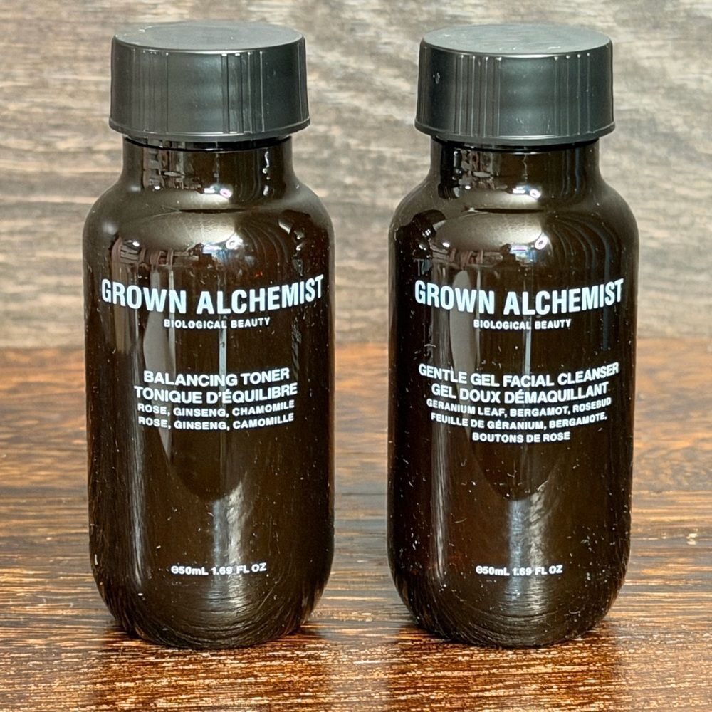Grown Alchemist The Mini Essentials Luxury 4 Piece Travel Skincare Set, NIB! - Picture 4 of 14